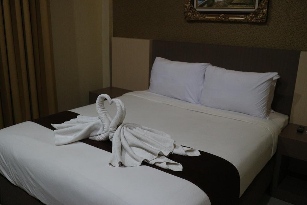 Grand Dian Boutique Hotel Cirebon Exterior photo