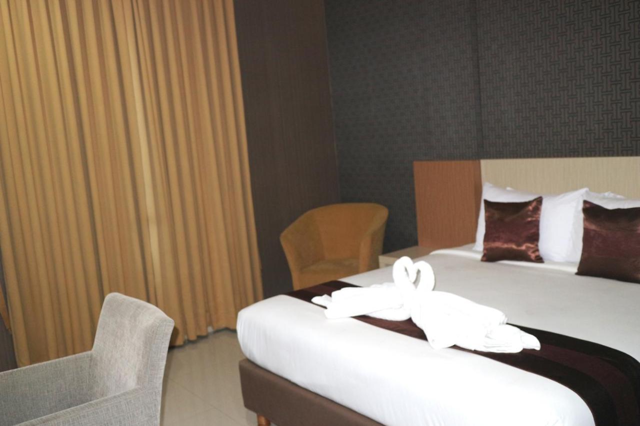 Grand Dian Boutique Hotel Cirebon Exterior photo