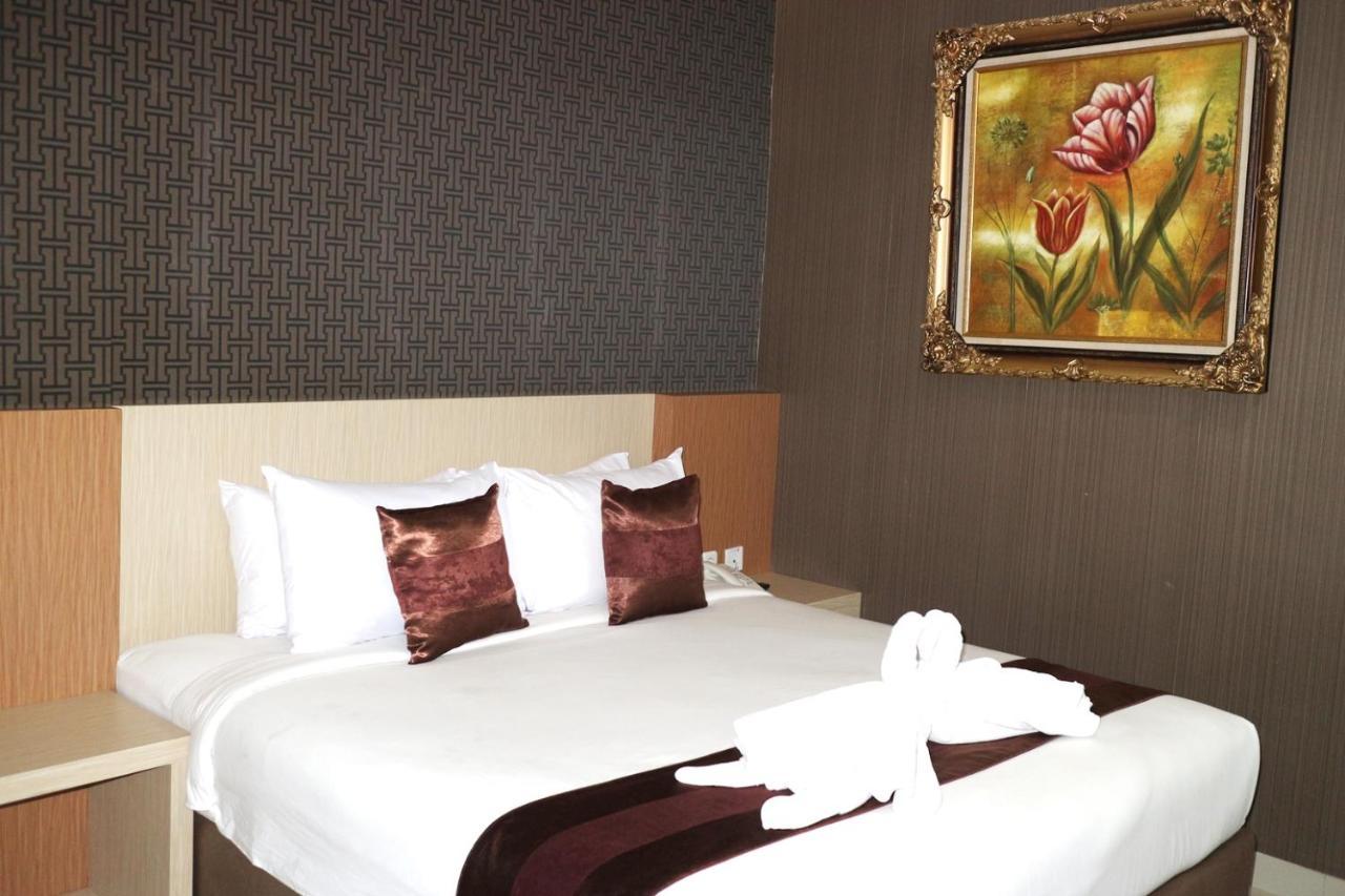 Grand Dian Boutique Hotel Cirebon Exterior photo